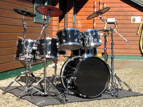 Roland drum set - e-drum,