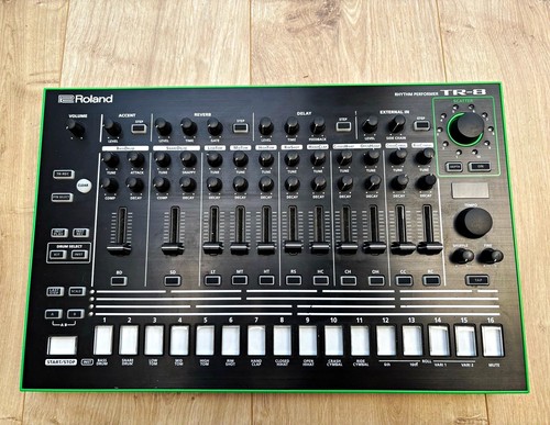Roland drummachine rhythm - roland, tr-8