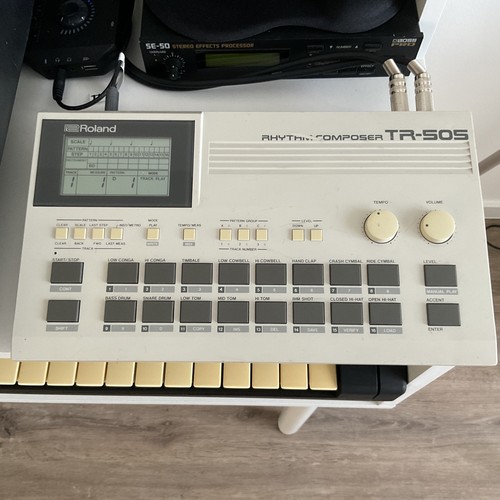 Roland 505 rhythm - roland,